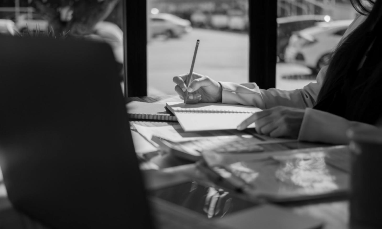 Bureau de travail collaboratif chez lanexrinirion